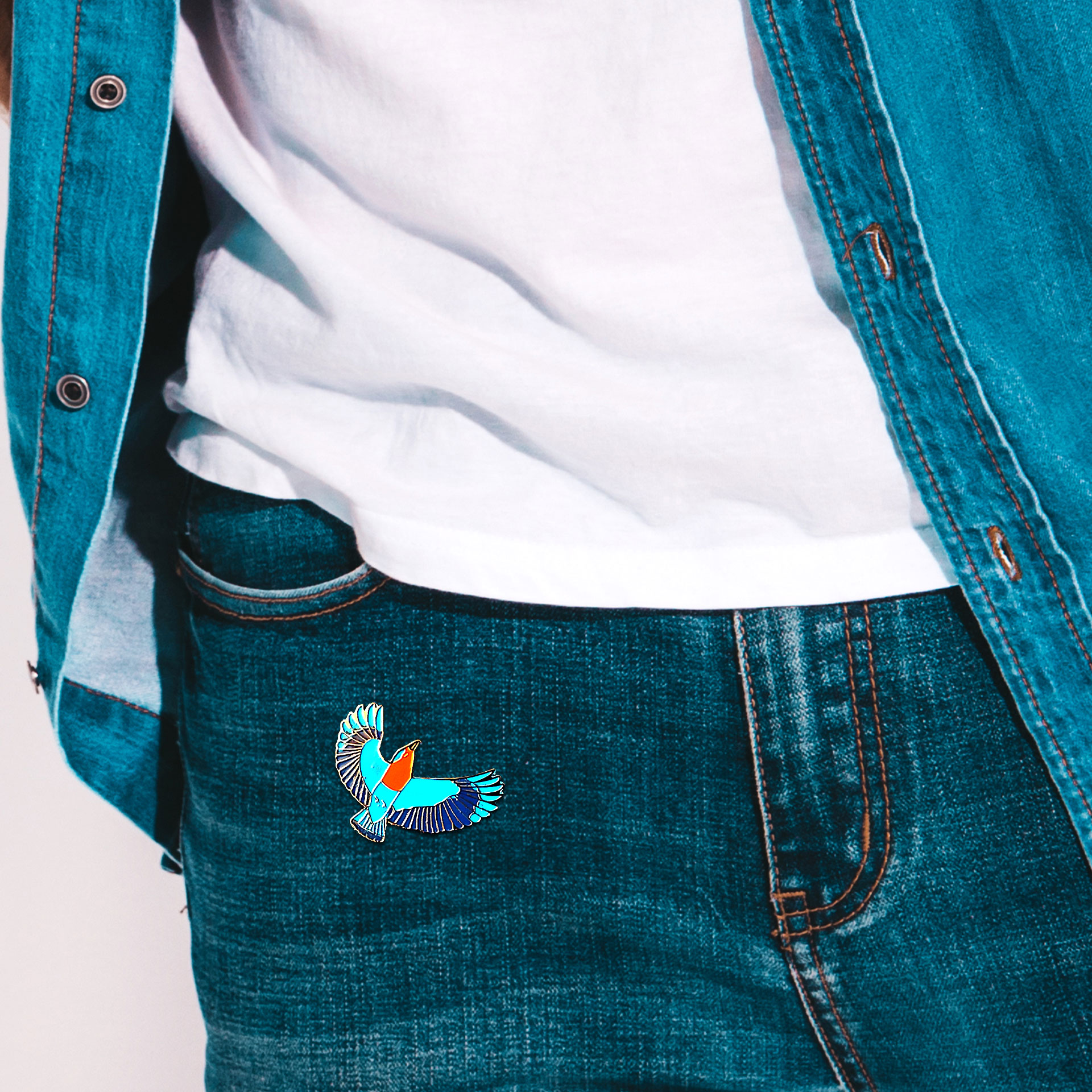 Indian Roller-Lapel Pin